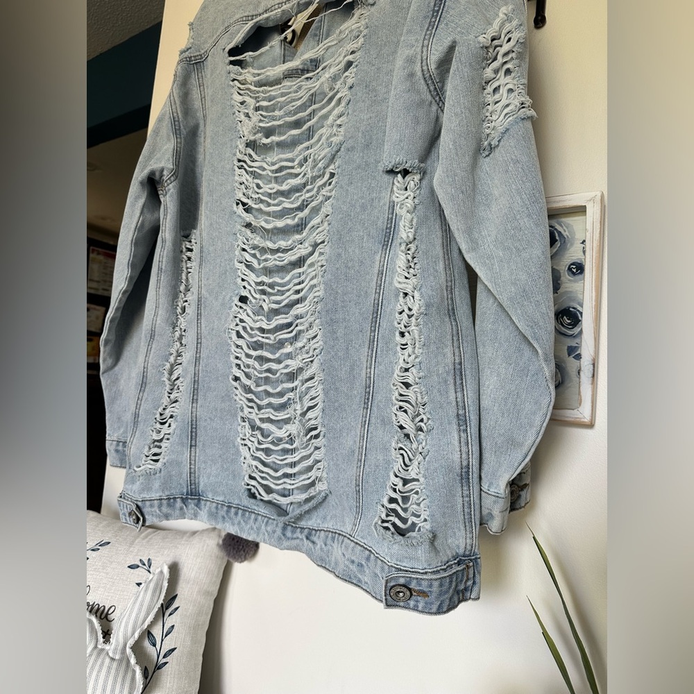 Umgee Light Blue Distressed Denim Jacket Oversized - Picture 7 of 7